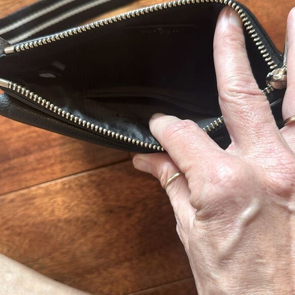 Kate Spade Pebbled Leather  Black Belt Bag - Picture 6 of 11